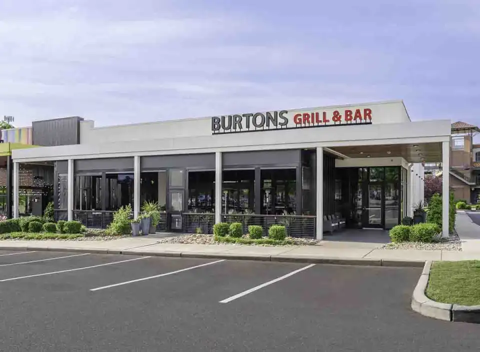 Burtons Grill & Bar, Park Road, Charlotte, happy hour venue