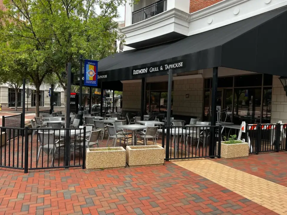 Duckworth's Grill & Taphouse, SouthPark, Charlotte, happy hour venue