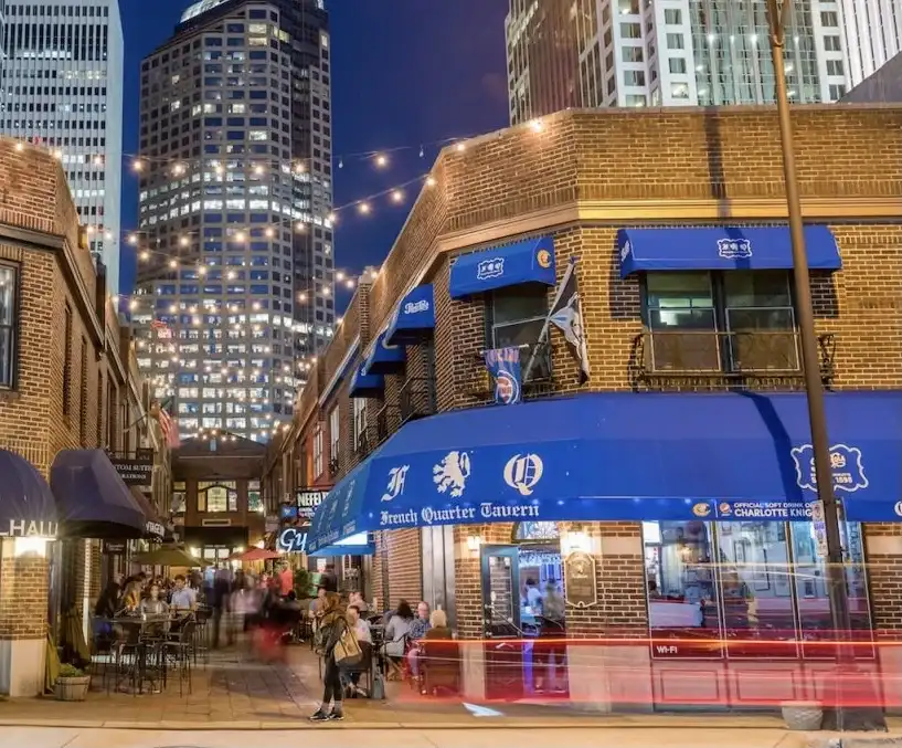 French Quarter Restaurant, Uptown, Charlotte, happy hour venue