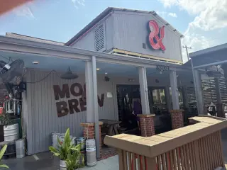 Moo & Brew