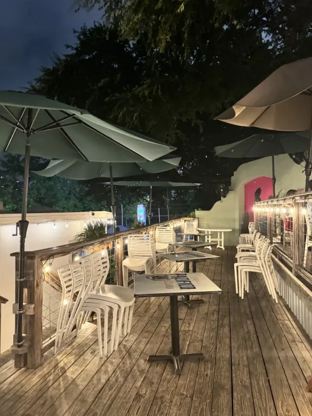 El Alma, Bouldin Creek, Austin, happy hour venue