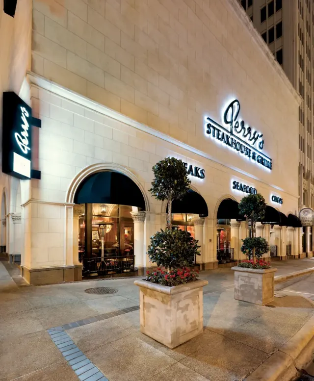 Perry's Steakhouse & Grille - Downtown Austin, Downtown, Austin, happy hour venue