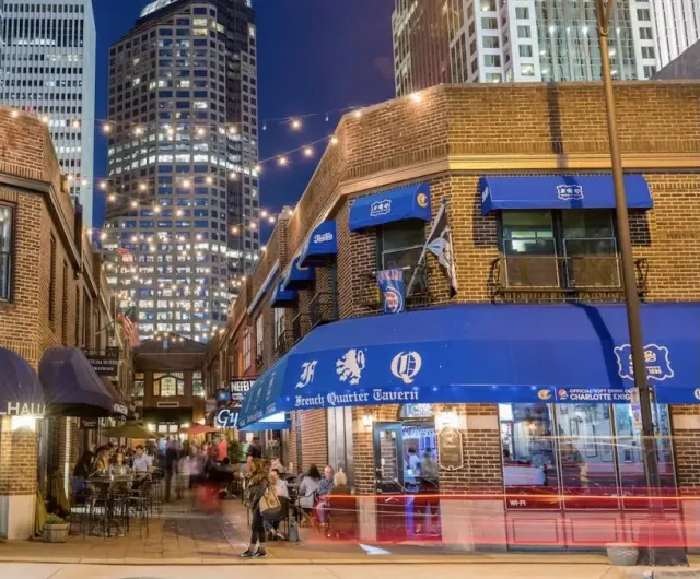 French Quarter Restaurant, Uptown, Charlotte, happy hour venue