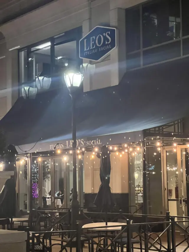 Leo's Italian Social, SouthPark, Charlotte, happy hour venue