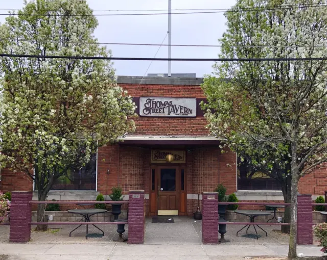 Thomas Street Tavern, Plaza Midwood, Charlotte, happy hour venue