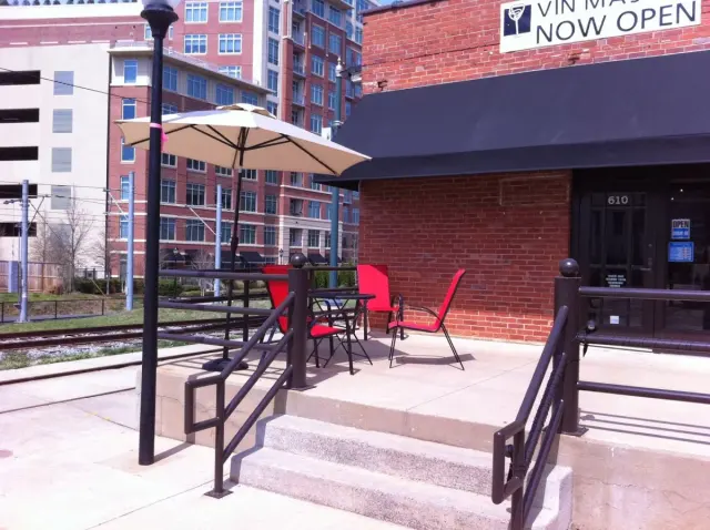 Vin Master, South End, Charlotte, happy hour venue