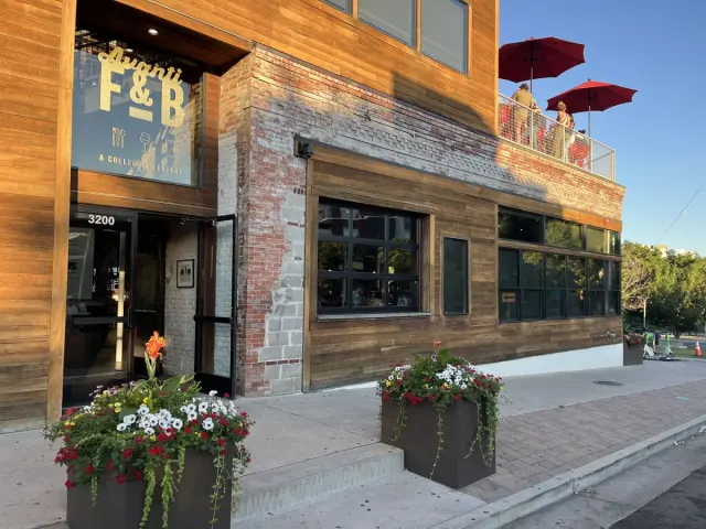Avanti Food & Beverage, LoHi, Denver, happy hour venue