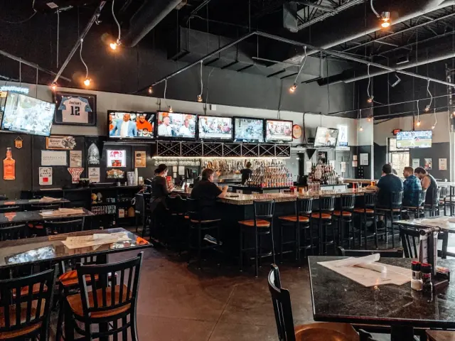 Jonathan's Grille, Bellevue, Nashville, happy hour venue