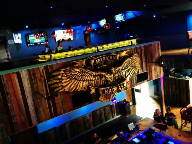 Kid Rock's Big Ass Honky Tonk Rock N' Roll Steakhouse, Downtown, Nashville, happy hour venue