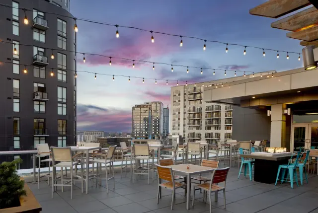 UP, Rooftop Table & Tavern, The Gulch, Nashville, happy hour venue