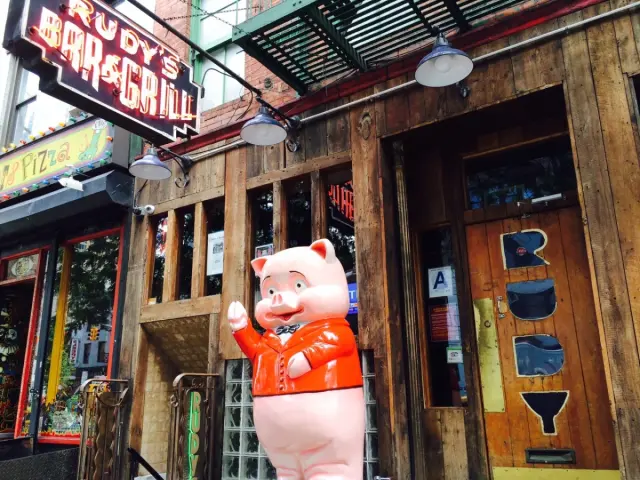 Rudy's Bar & Grill, Hell's Kitchen, New York, happy hour venue