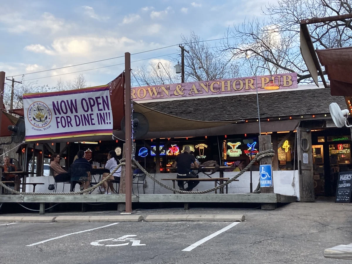Crown & Anchor Pub, North Campus, Austin, happy hour venue