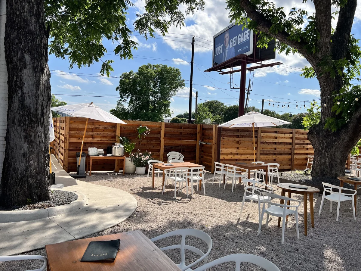 Holiday, East Austin, Austin, happy hour venue