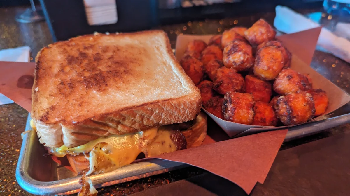 Jackalope Burger