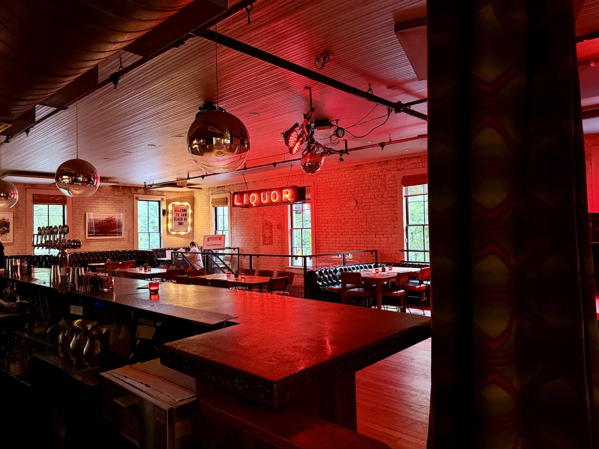 Modern Bar Counter
