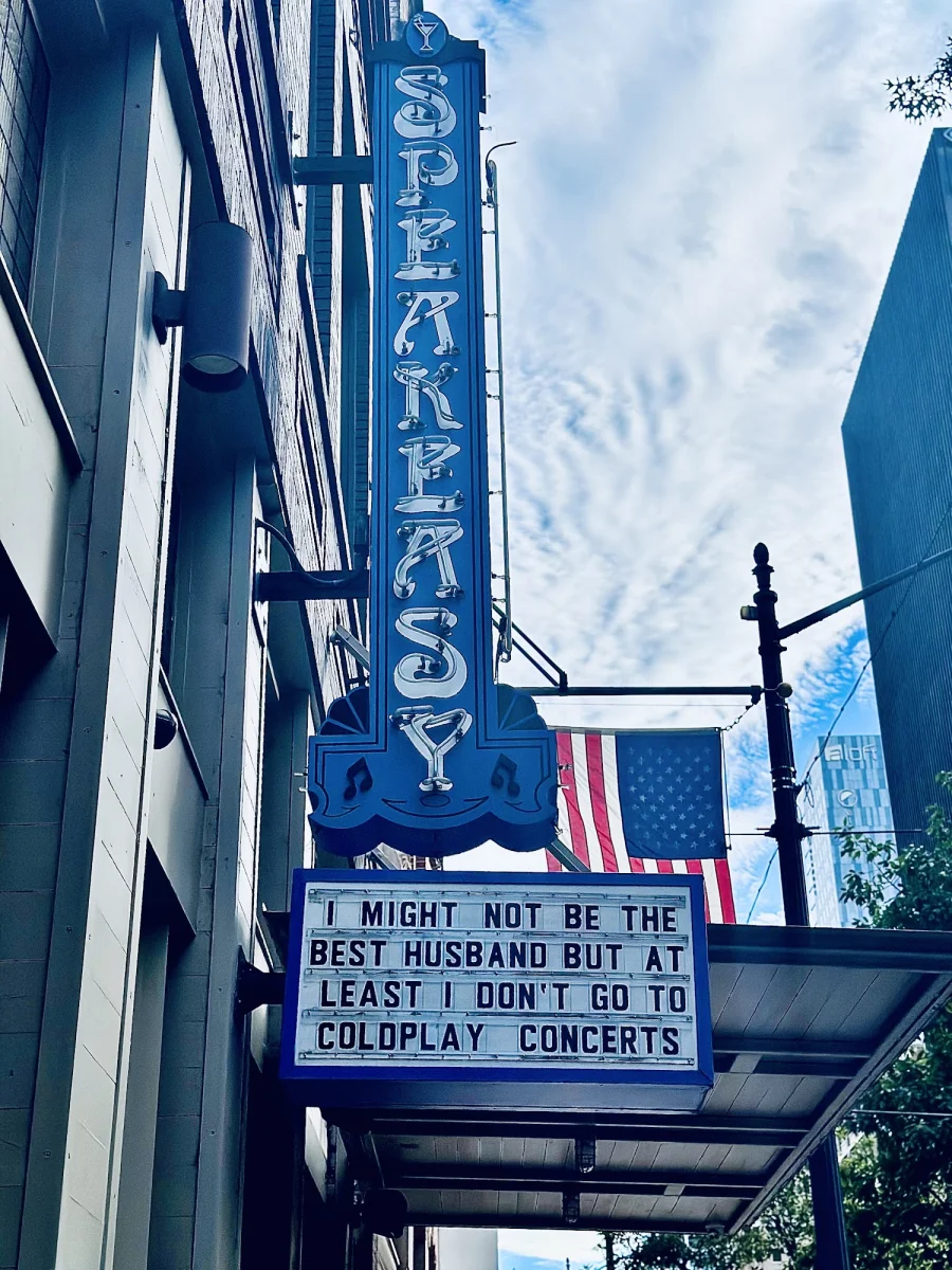 Entrance Sign