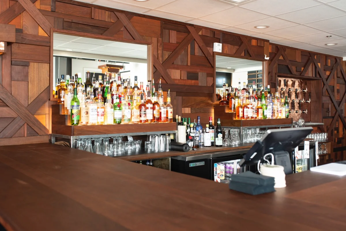 The Front Page, Springdale, Austin, happy hour venue