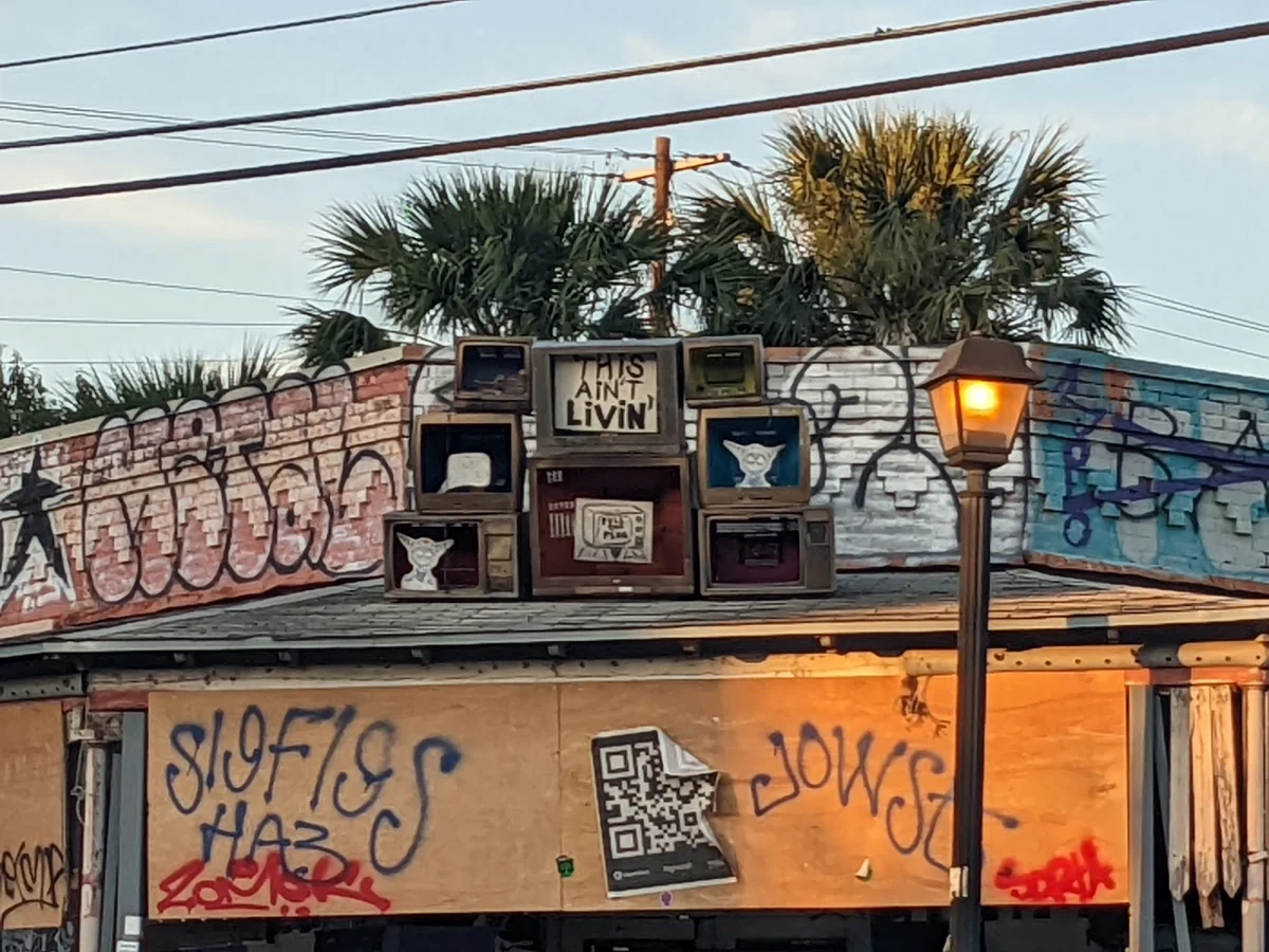 Violet Crown Social Club, East Austin, Austin, happy hour venue