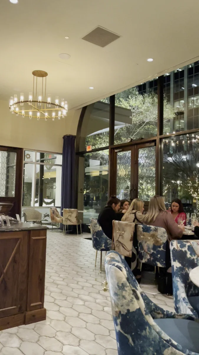Side Dining