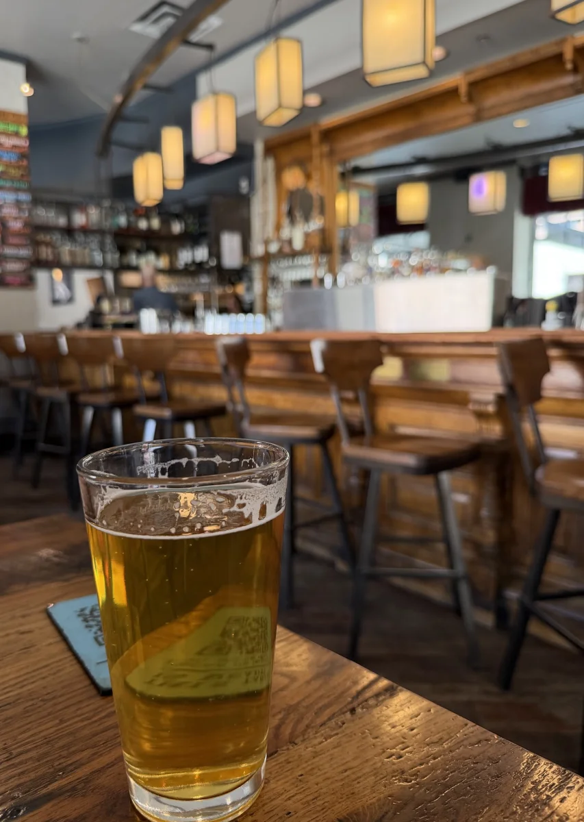 Craft Beer Pour