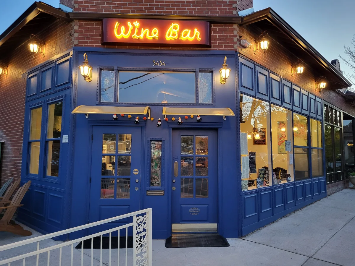 Sienna Wine Bar & Small Plates, Congress Park, Denver, happy hour venue