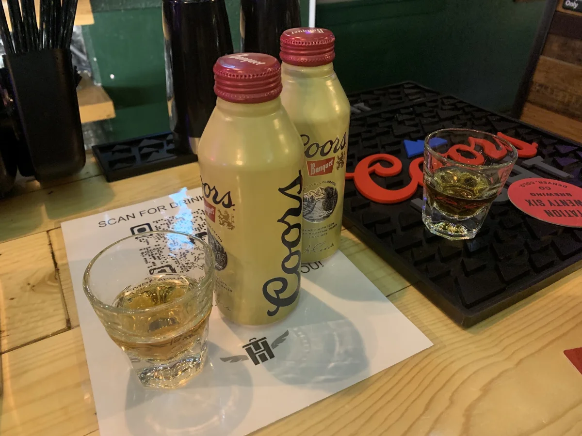 Retro Bar Counter
