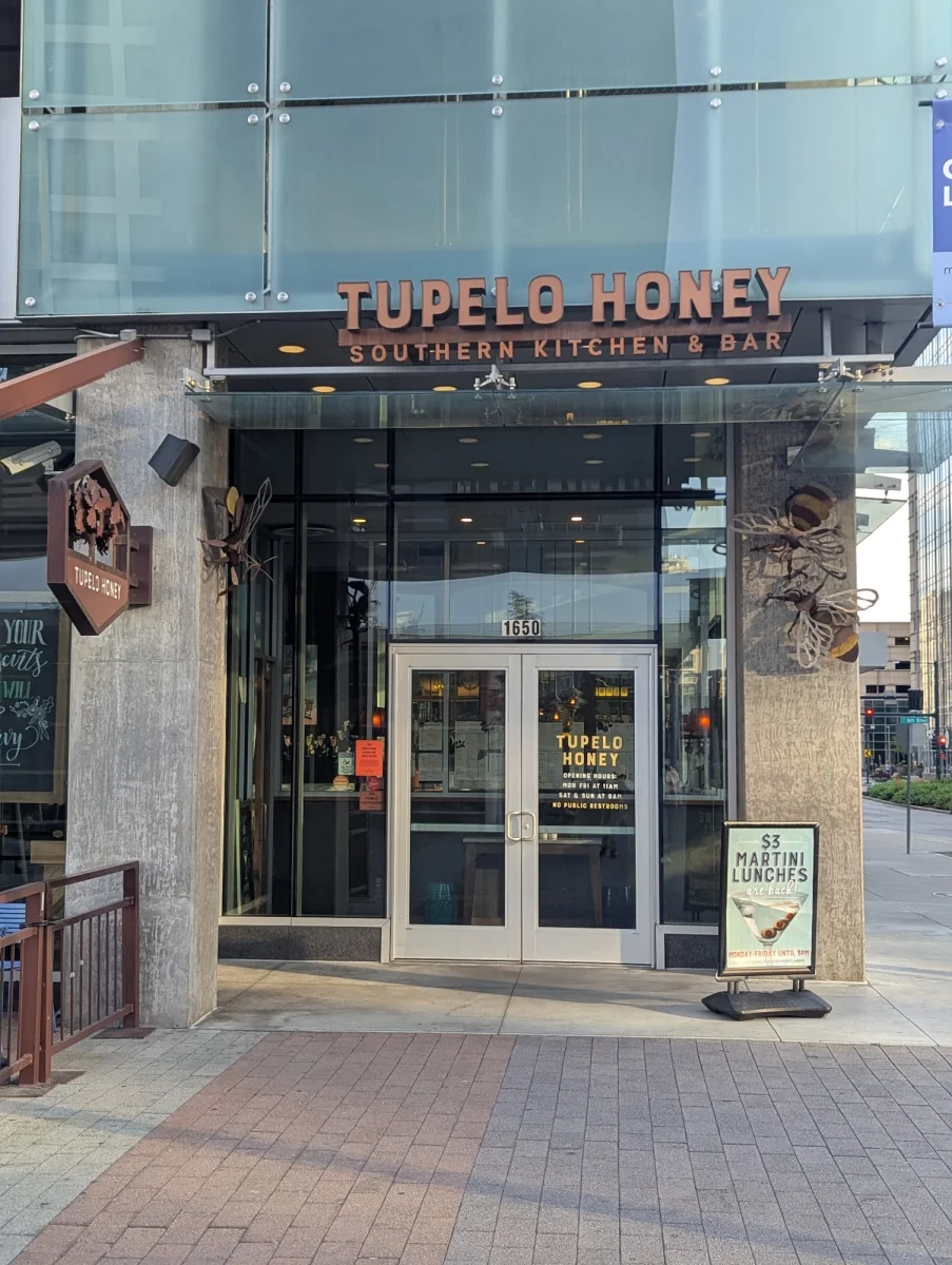 Tupelo Honey Southern Kitchen & Bar, Union Station, Denver, happy hour venue