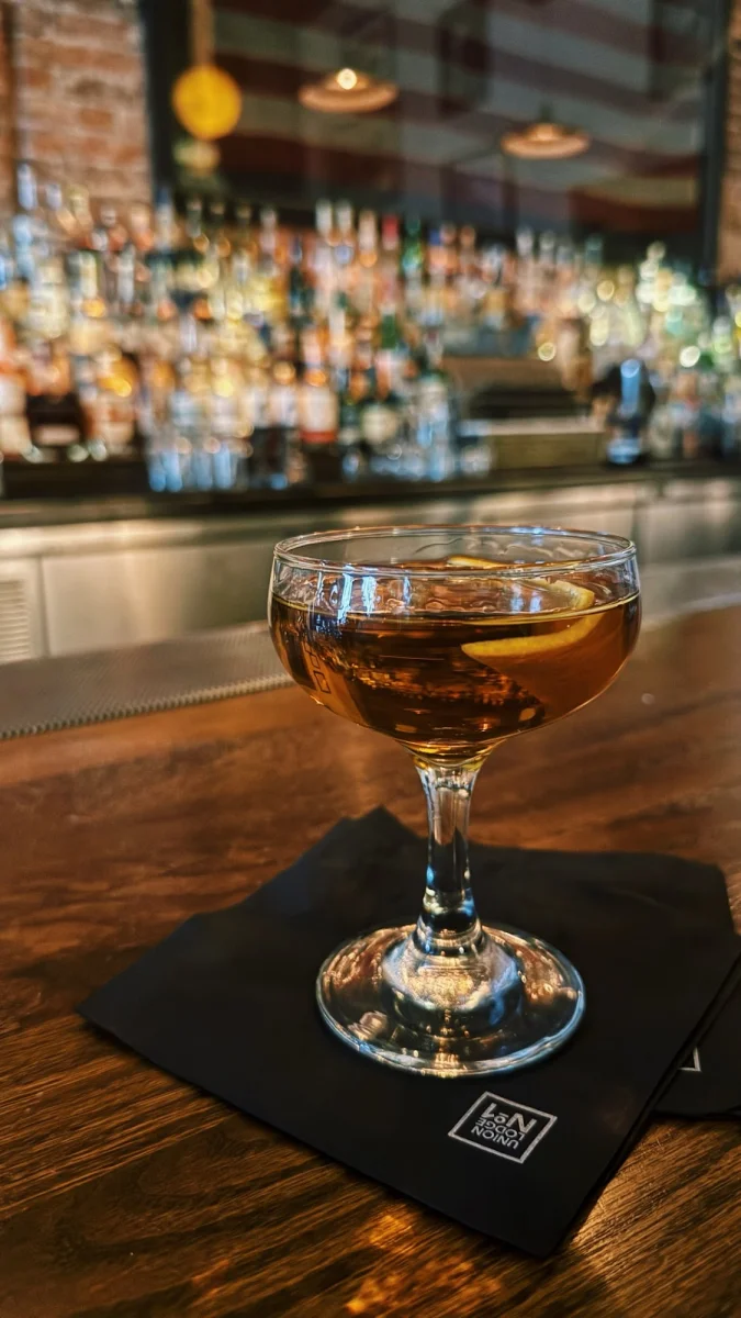 Detailed Glassware