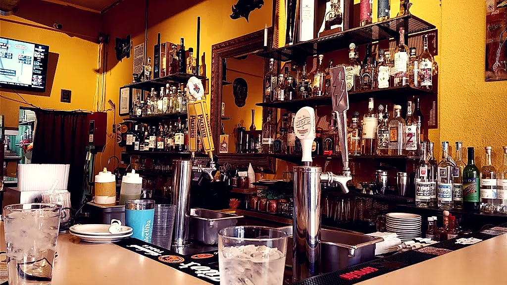 Salsa Flight