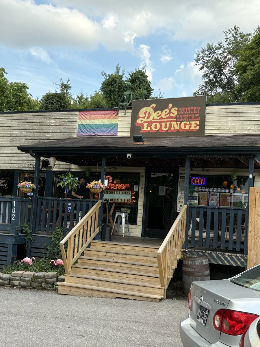 Retro Lounge Seating