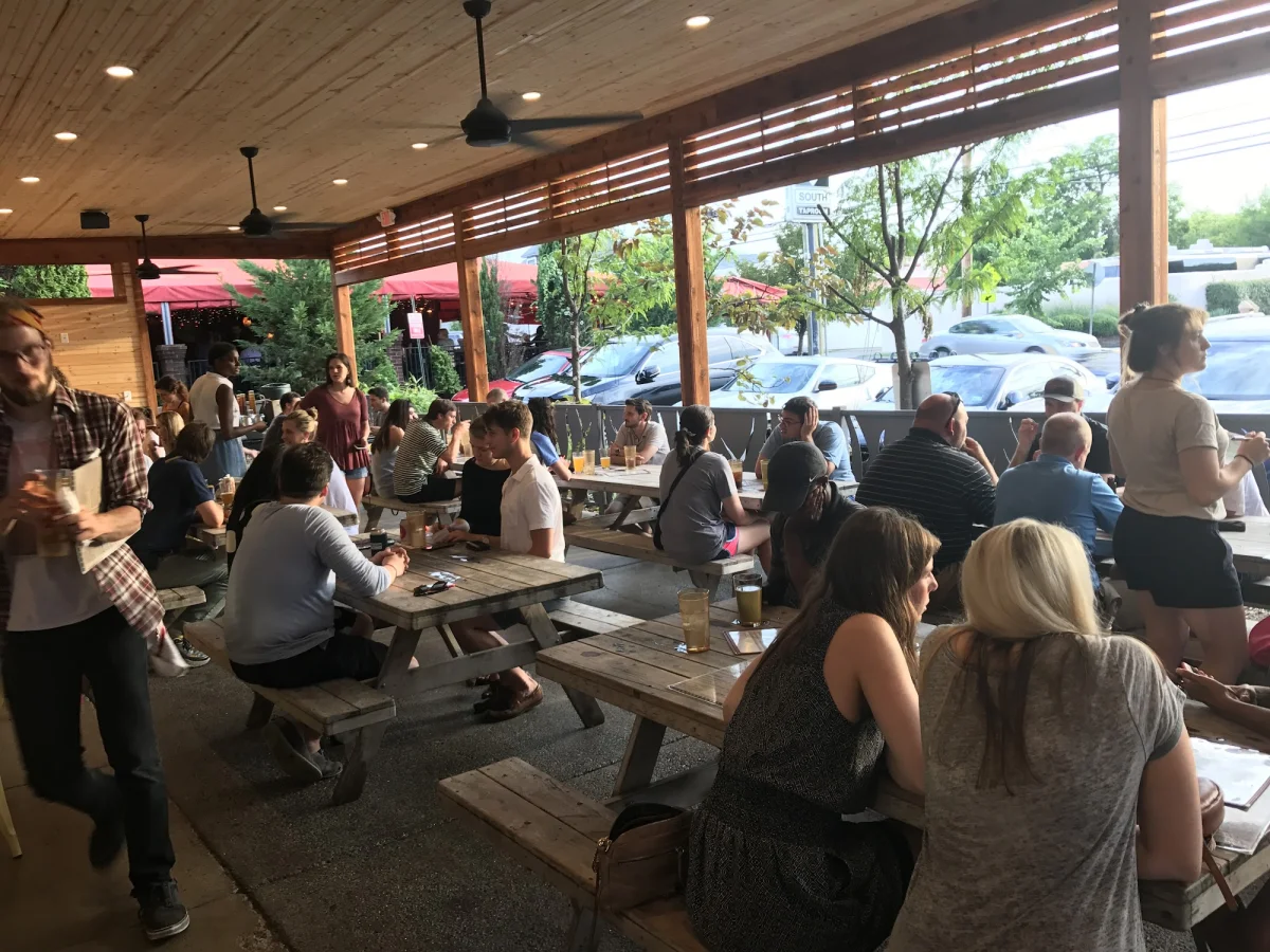 12 South Taproom and Grill, 12 South, Nashville, happy hour venue
