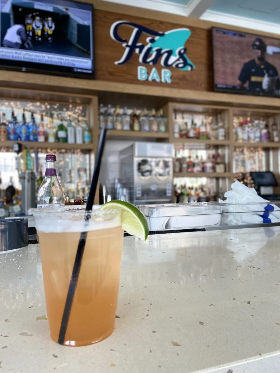 Fins Bar Nashville, Downtown, Nashville, happy hour venue