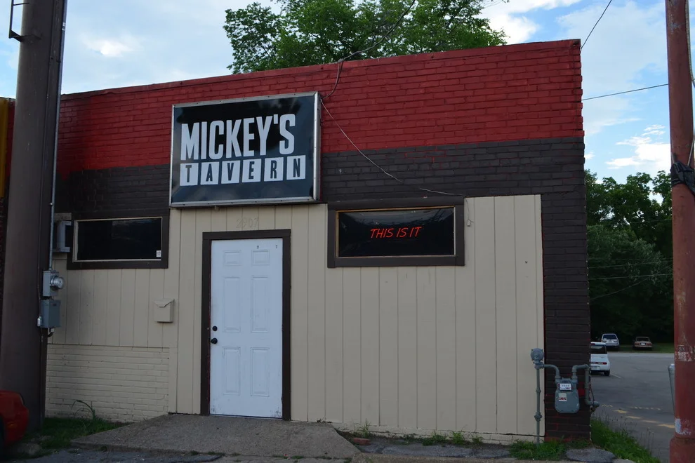 Mickey's Tavern, Five Points, Nashville, happy hour venue