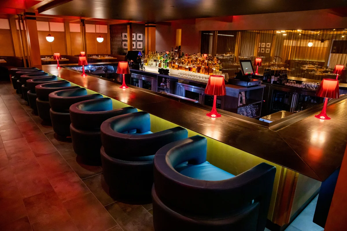 Virago, Downtown, Nashville, happy hour venue