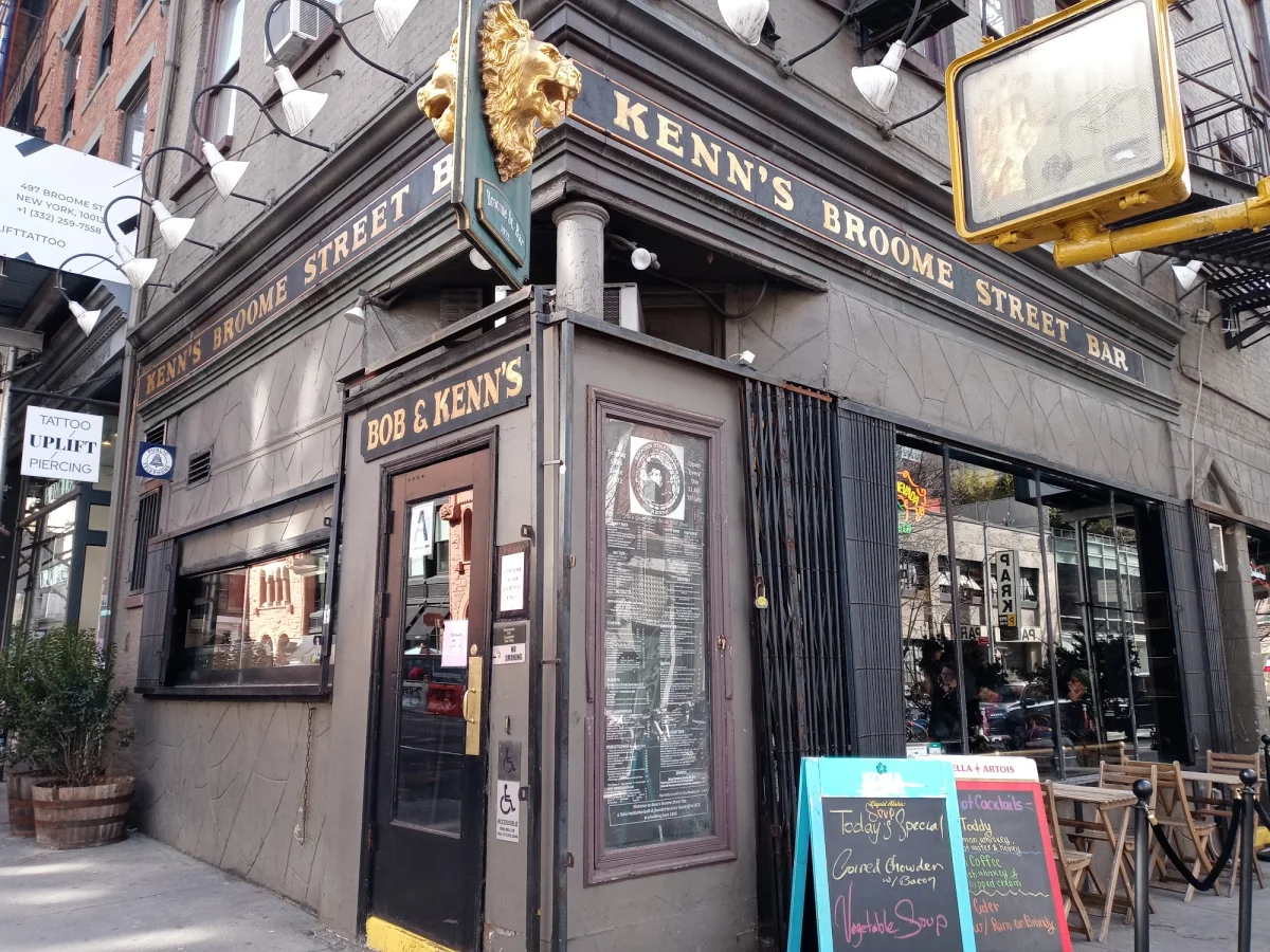 Kenn's Broome Street Bar