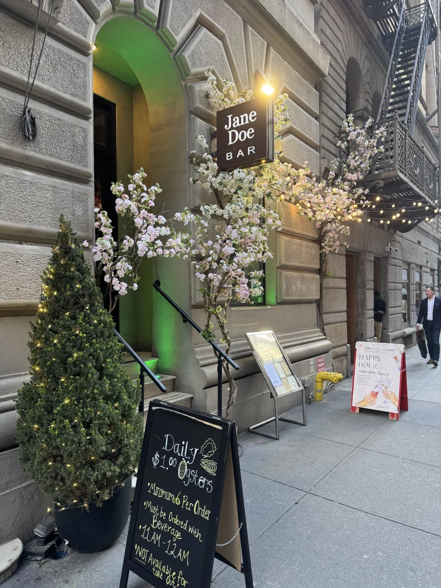 Jane Doe Bar & Restaurant