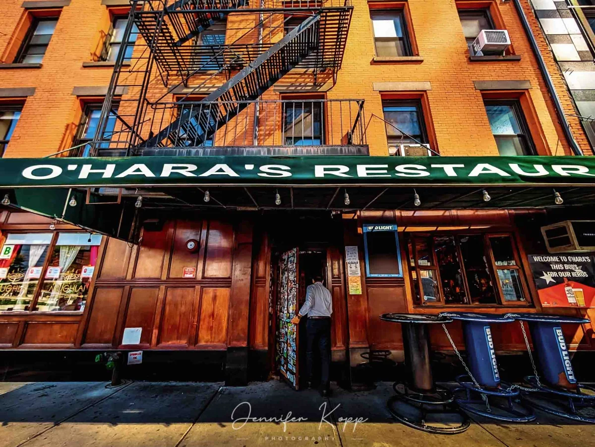 O'Hara's Restaurant and Pub, Financial District, New York, happy hour venue