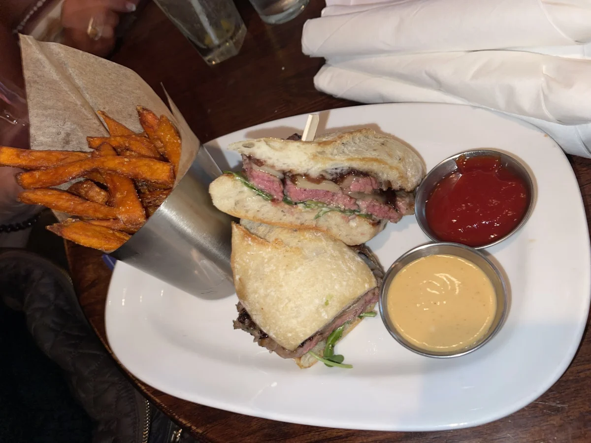 Lunch Scene