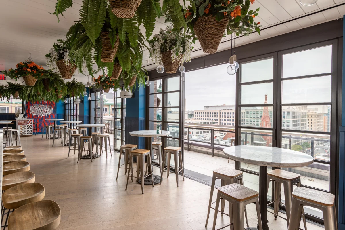 Crimson Whiskey Bar, Chinatown, Washington, happy hour venue