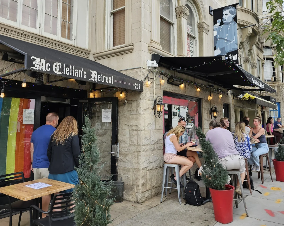 McClellan's Retreat, Dupont Circle, Washington, happy hour venue