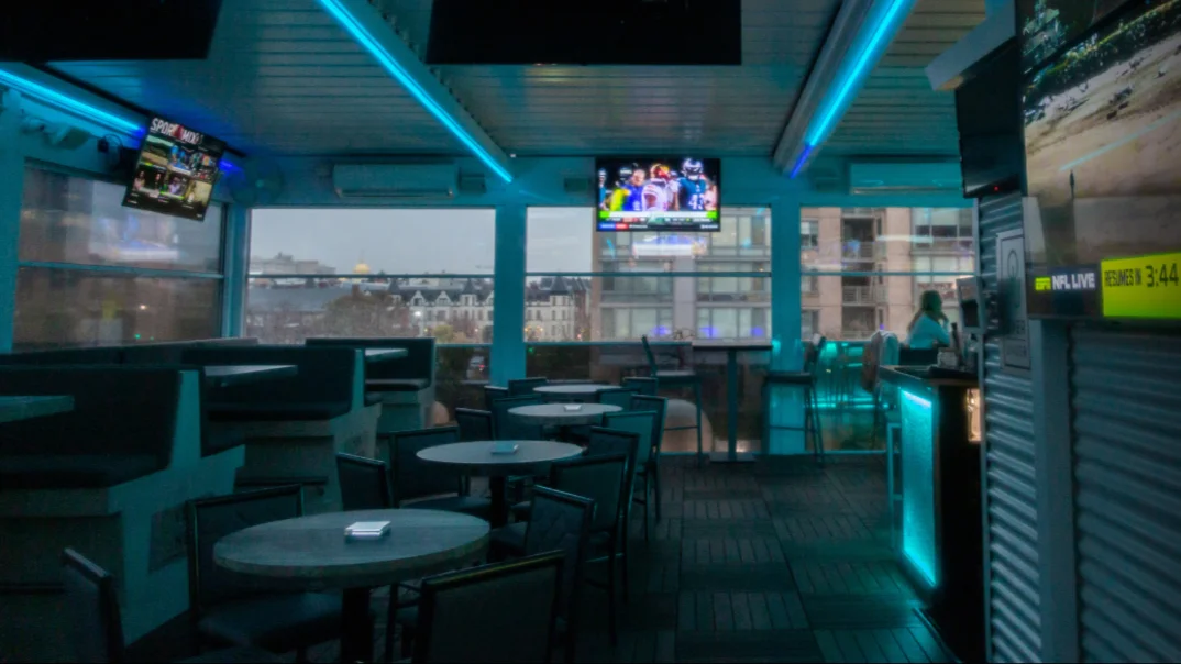 Over Under Rooftop Sports Bar, Mt Vernon Triangle, Washington, happy hour venue