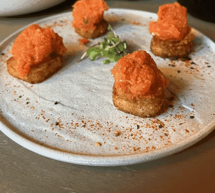 Salmon Nigiri